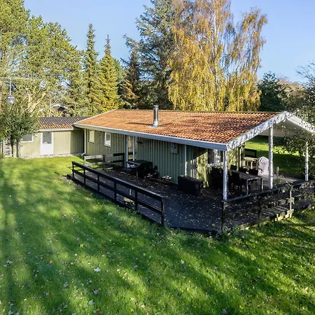 Unobstructed Summer House In Lovely Langeland Tranekær